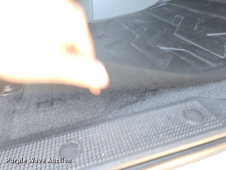 image for item DT7050 2020 Volvo VNL860 semi truck