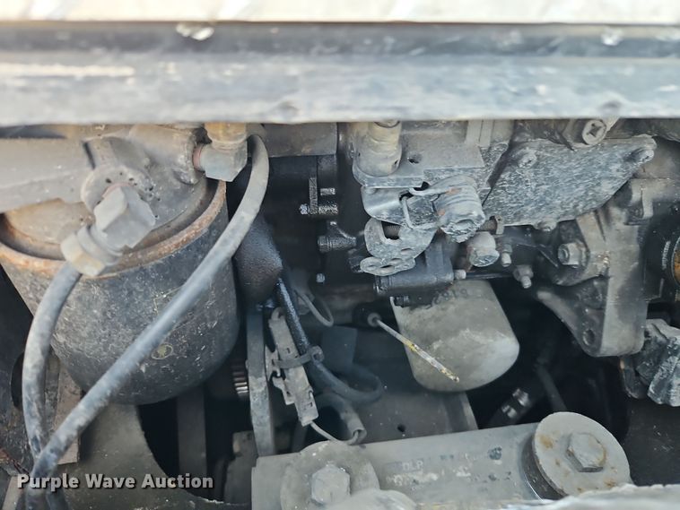 image for item DT7615 2015 Freightliner Cascadia semi truck