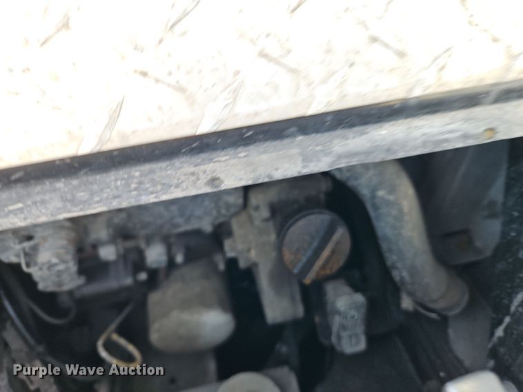 image for item DT7615 2015 Freightliner Cascadia semi truck