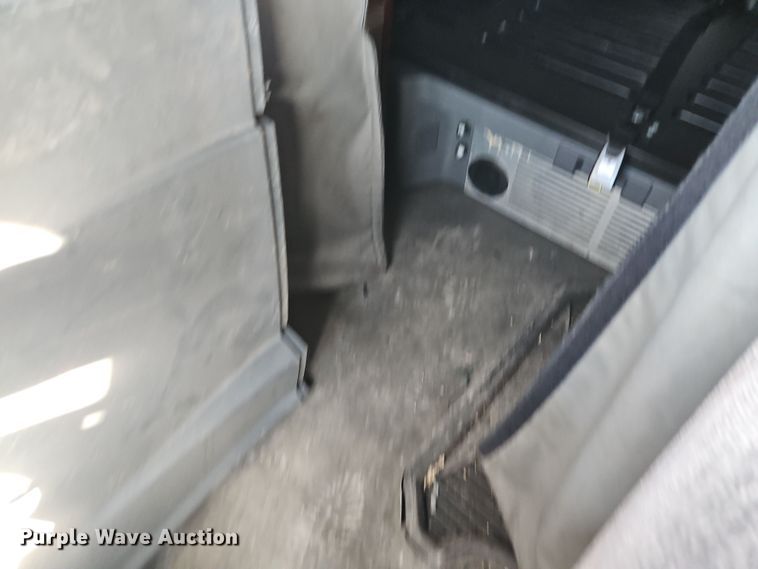 image for item DT7615 2015 Freightliner Cascadia semi truck