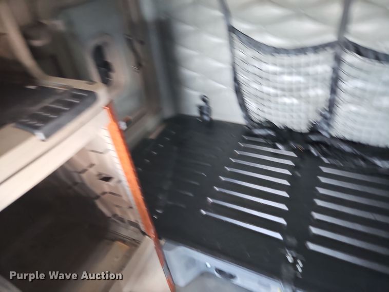 image for item DT7615 2015 Freightliner Cascadia semi truck