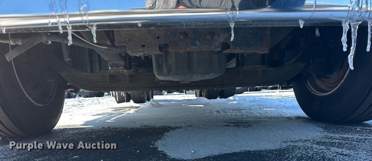 image for item DU3298 2018 Freightliner Cascadia 125 semi truck