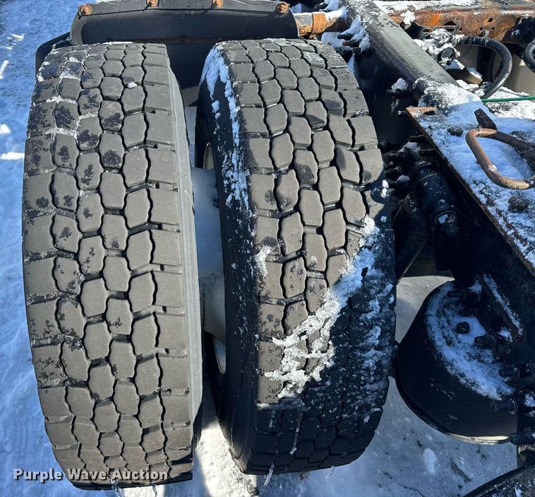 image for item DU3298 2018 Freightliner Cascadia 125 semi truck