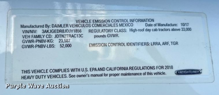 image for item DU3298 2018 Freightliner Cascadia 125 semi truck