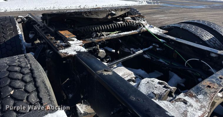 image for item DU3299 2018 Freightliner Cascadia 125 semi truck