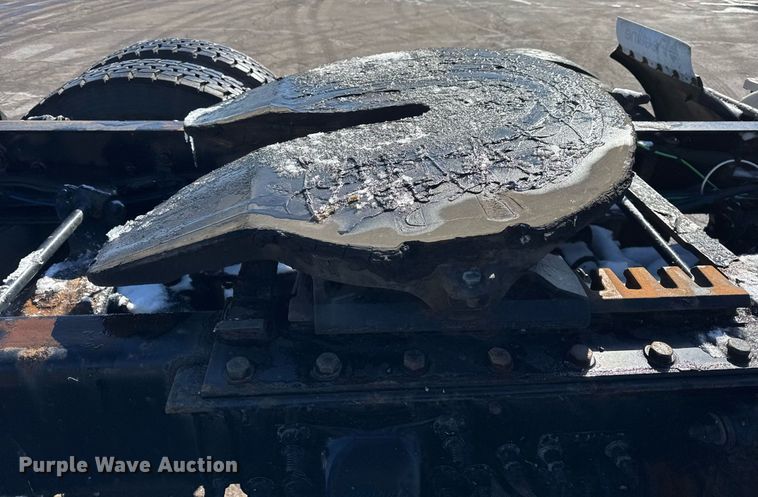 image for item DU3299 2018 Freightliner Cascadia 125 semi truck