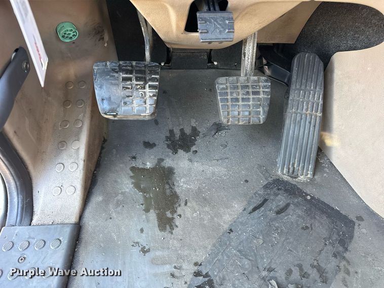 image for item DU3299 2018 Freightliner Cascadia 125 semi truck