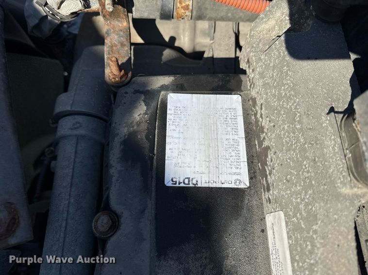 image for item DU3299 2018 Freightliner Cascadia 125 semi truck