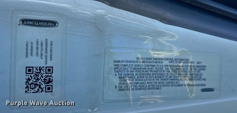 image for item DU3299 2018 Freightliner Cascadia 125 semi truck