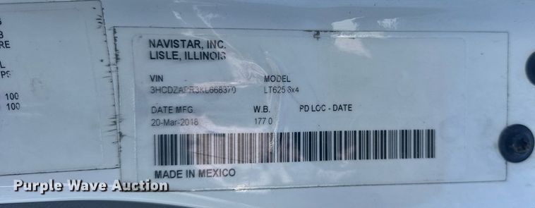 image for item DU3301 2019 International LT625 semi truck