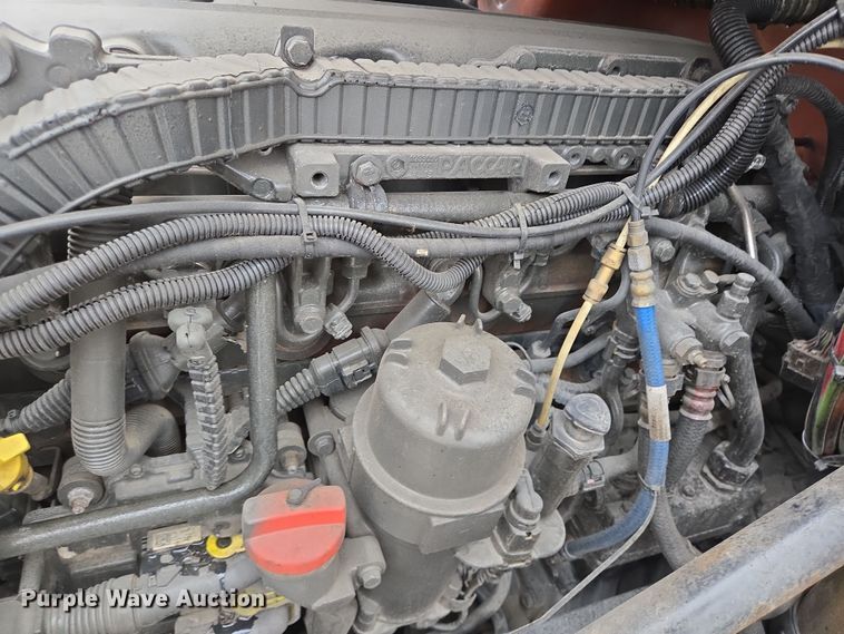 image for item DV1265 2017 Kenworth T680 semi truck