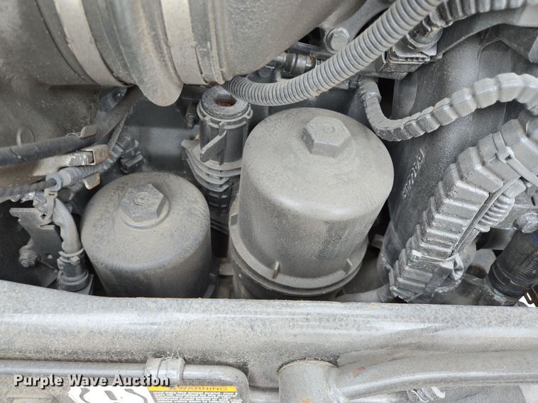 image for item DV1265 2017 Kenworth T680 semi truck