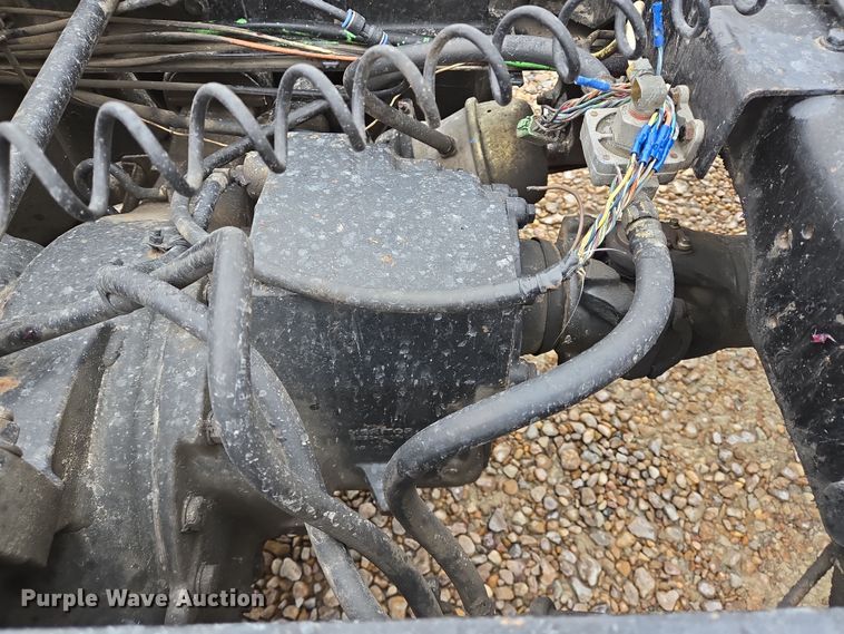 image for item DV1274 2007 International 9400i semi truck