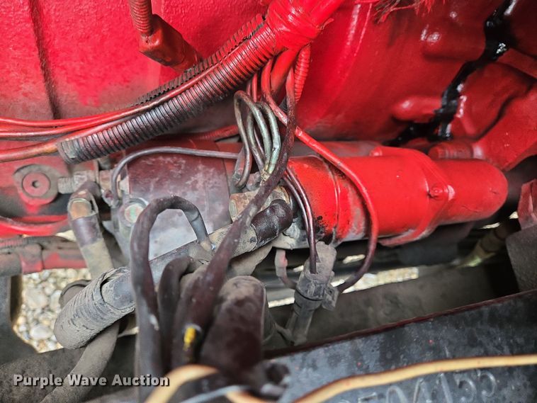 image for item DV1274 2007 International 9400i semi truck