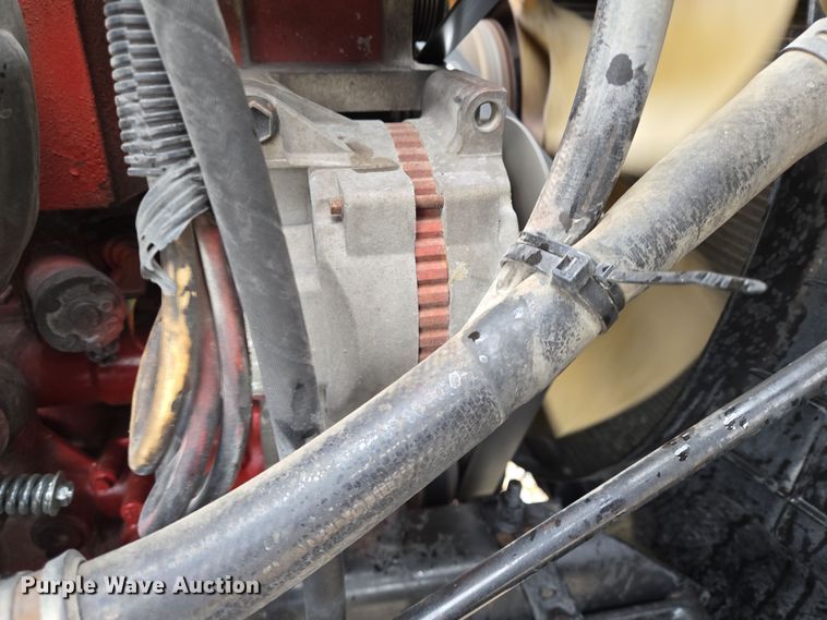 image for item DV1274 2007 International 9400i semi truck