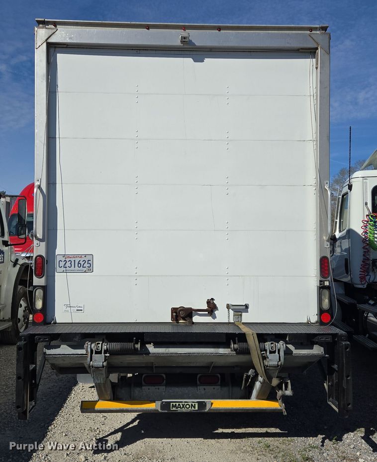 image for item DV1277 2016 International DuraStar 4300 box truck