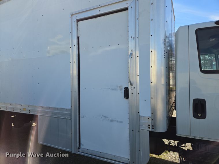 image for item DV1277 2016 International DuraStar 4300 box truck