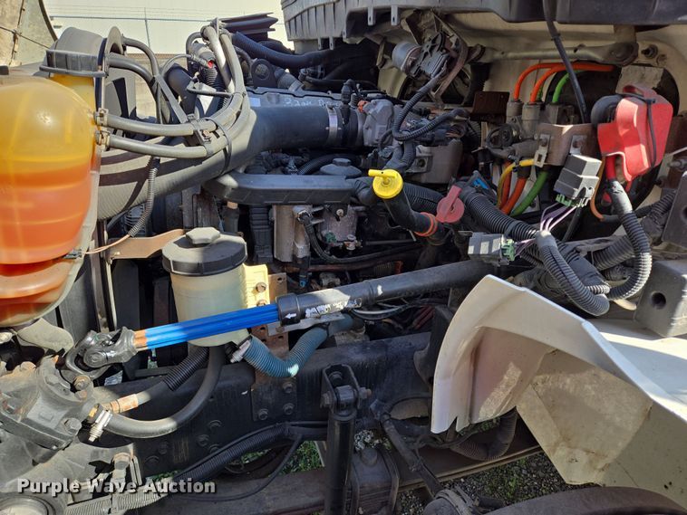 image for item DV1277 2016 International DuraStar 4300 box truck