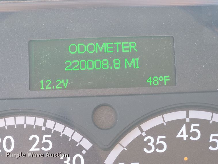 image for item DV1278 2018 Freightliner Business Class M2 106 truck cab and chassis