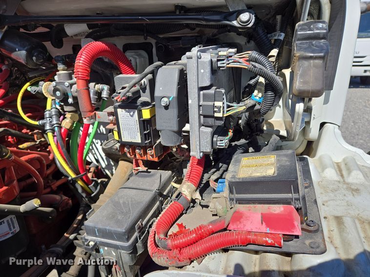 image for item DV1278 2018 Freightliner Business Class M2 106 truck cab and chassis