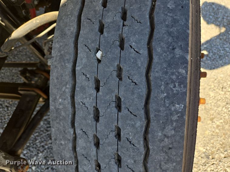 image for item DV1278 2018 Freightliner Business Class M2 106 truck cab and chassis