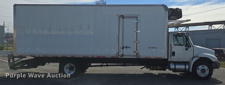 image for item DV1279 2018 International DuraStar 4300 refrigerated truck