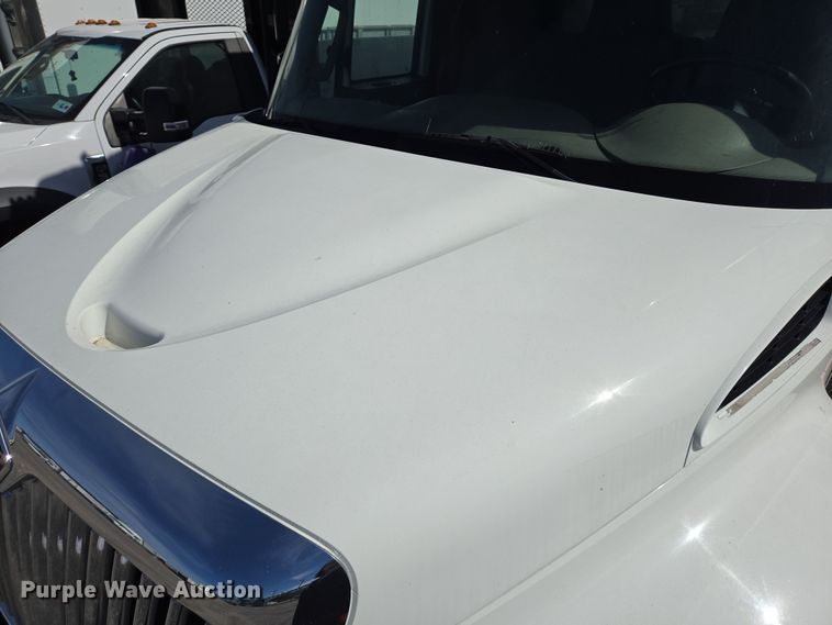 image for item DV1279 2018 International DuraStar 4300 refrigerated truck