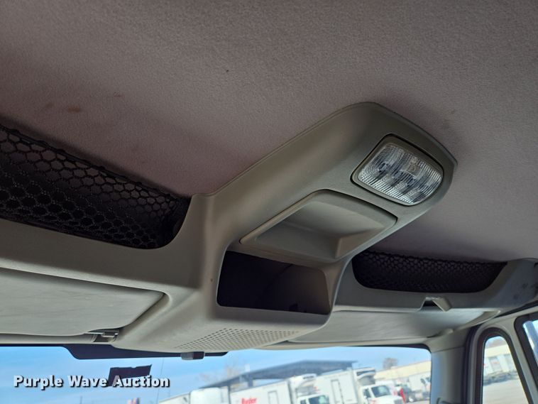 image for item DV1279 2018 International DuraStar 4300 refrigerated truck