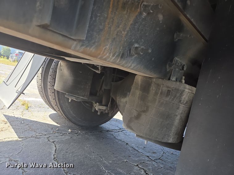 image for item DV1279 2018 International DuraStar 4300 refrigerated truck