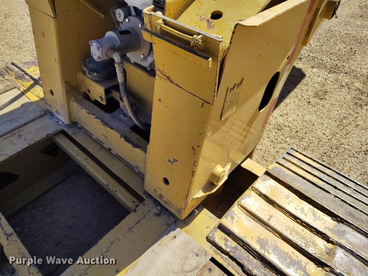 image for item DV6666 1997 Trail King lowboy equipment trailer