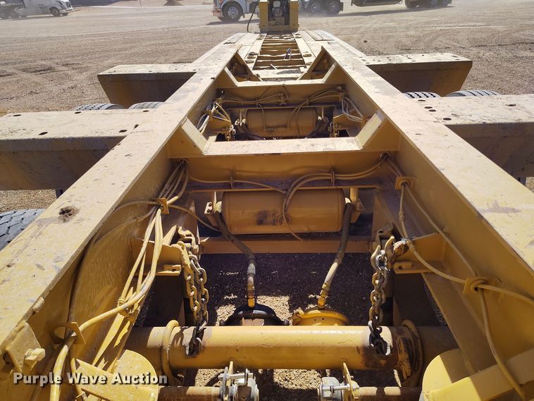 image for item DV6666 1997 Trail King lowboy equipment trailer