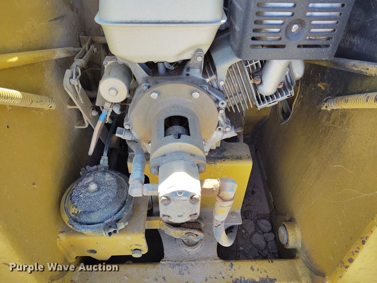 image for item DV6666 1997 Trail King lowboy equipment trailer