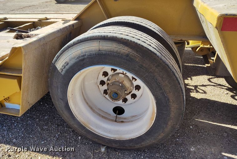 image for item DV6666 1997 Trail King lowboy equipment trailer