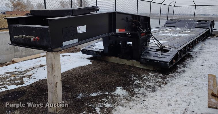 image for item DV6694 1998 Witzco Challenger RG-35 lowboy equipment trailer