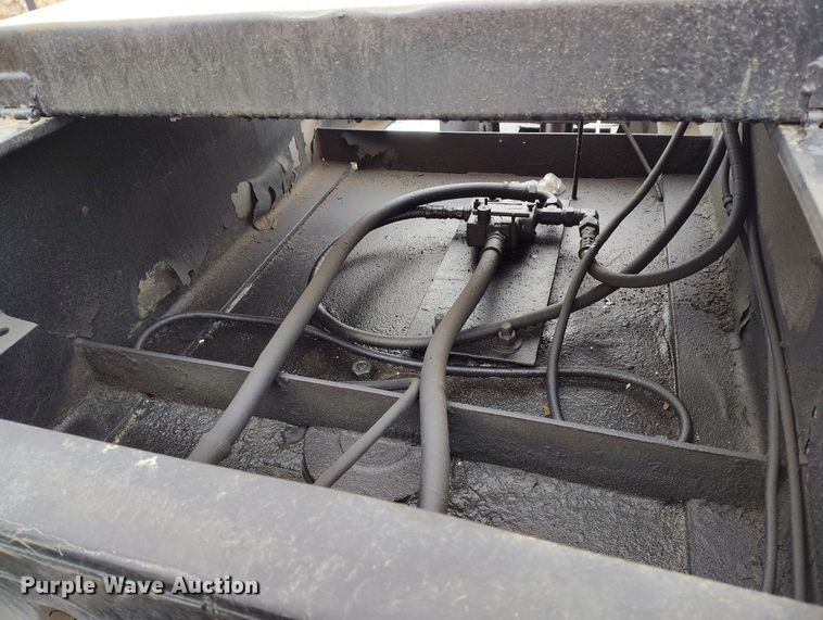 image for item DV6694 1998 Witzco Challenger RG-35 lowboy equipment trailer