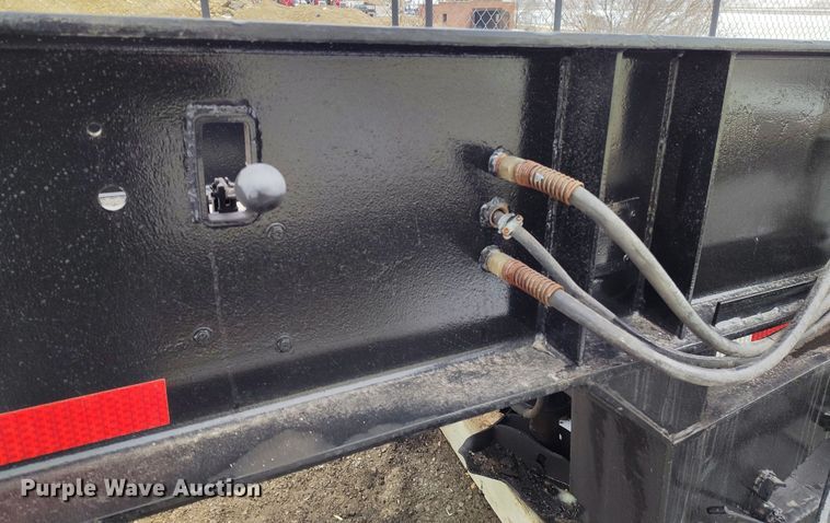 image for item DV6694 1998 Witzco Challenger RG-35 lowboy equipment trailer