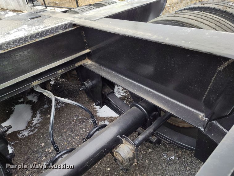 image for item DV6694 1998 Witzco Challenger RG-35 lowboy equipment trailer