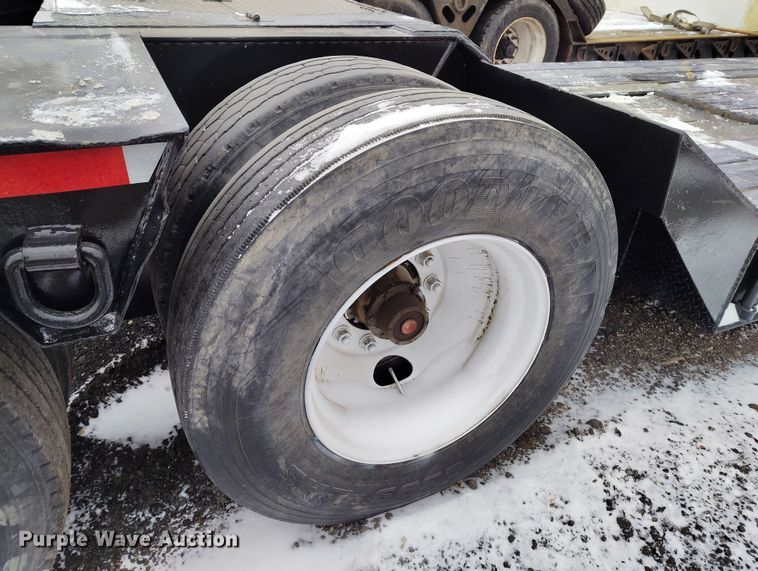 image for item DV6694 1998 Witzco Challenger RG-35 lowboy equipment trailer