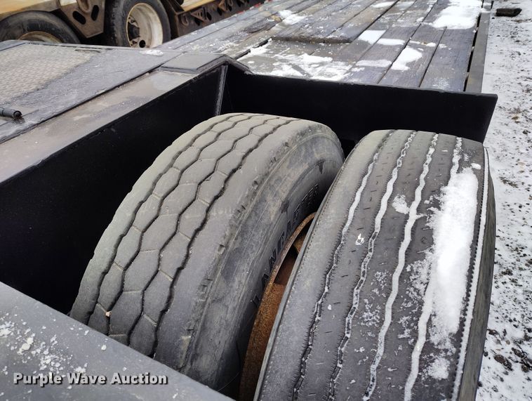 image for item DV6694 1998 Witzco Challenger RG-35 lowboy equipment trailer