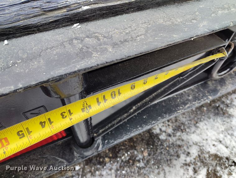 image for item DV6694 1998 Witzco Challenger RG-35 lowboy equipment trailer