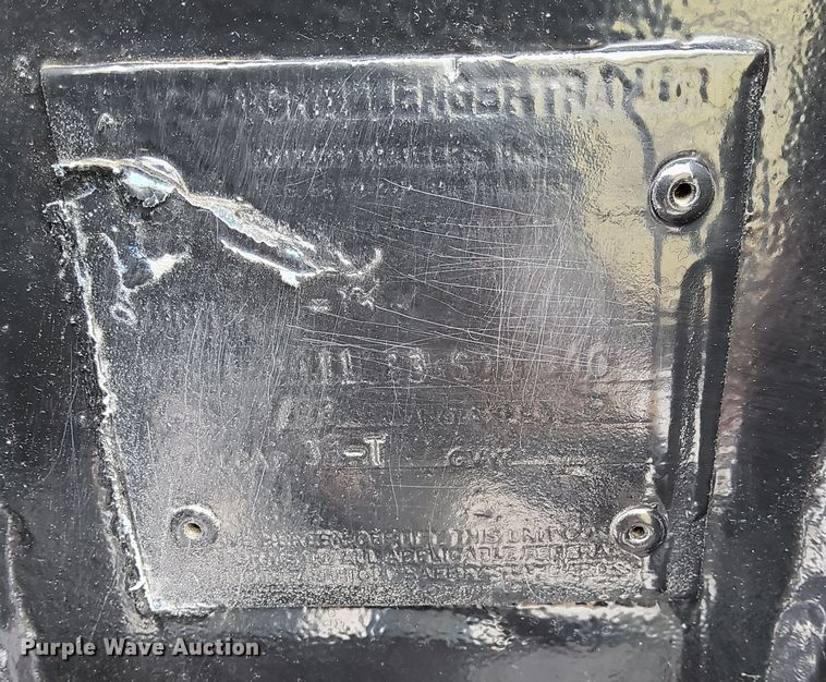 image for item DV6694 1998 Witzco Challenger RG-35 lowboy equipment trailer