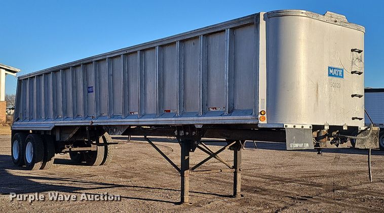 image for item DW3163 1999 Mate end dump trailer
