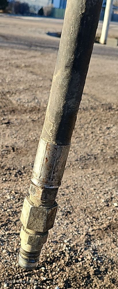 image for item DW3163 1999 Mate end dump trailer