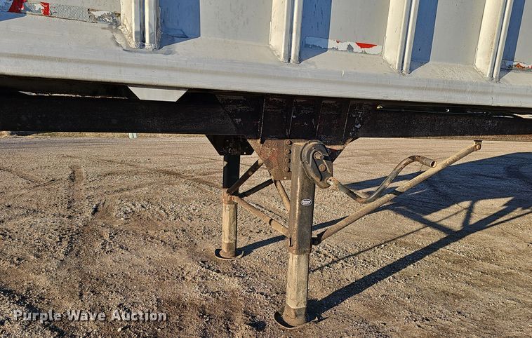 image for item DW3163 1999 Mate end dump trailer