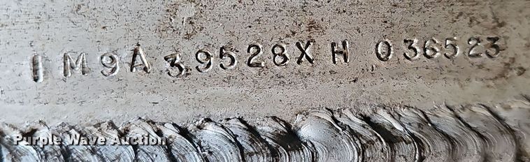 image for item DW3163 1999 Mate end dump trailer