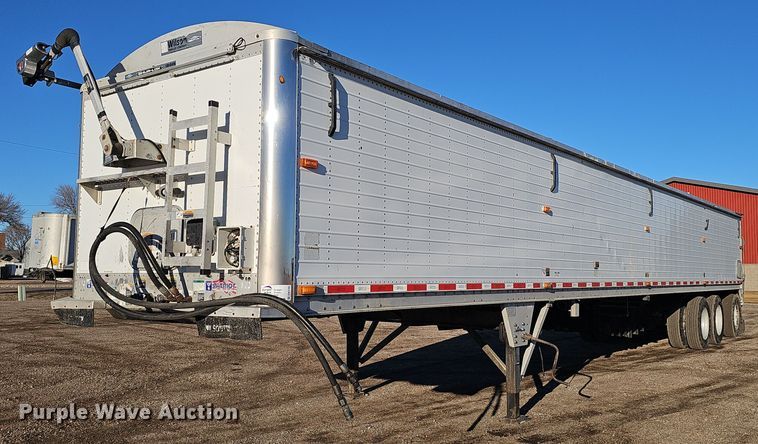 image for item DW3165 2013 Wilson DWBT-6000SS live bottom trailer