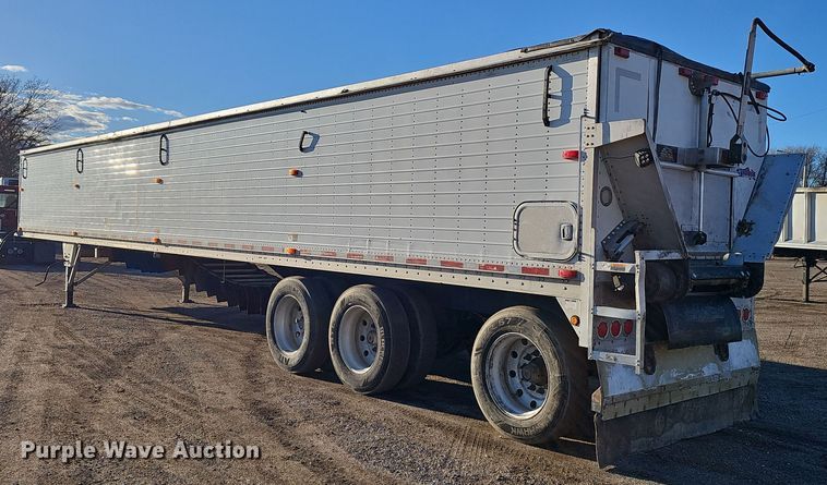 image for item DW3165 2013 Wilson DWBT-6000SS live bottom trailer