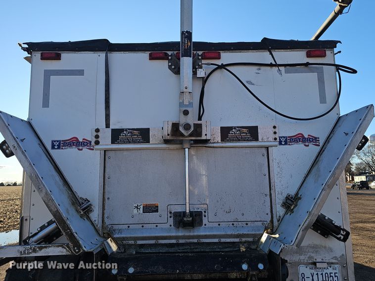 image for item DW3165 2013 Wilson DWBT-6000SS live bottom trailer