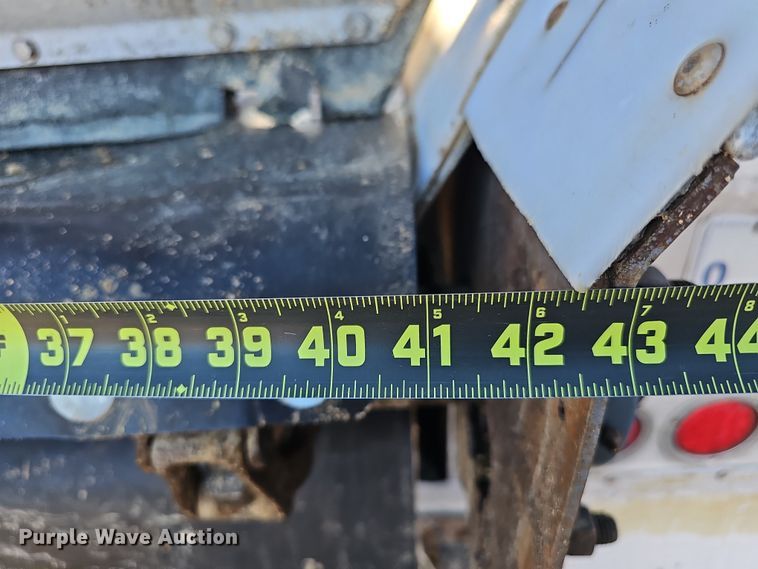 image for item DW3165 2013 Wilson DWBT-6000SS live bottom trailer