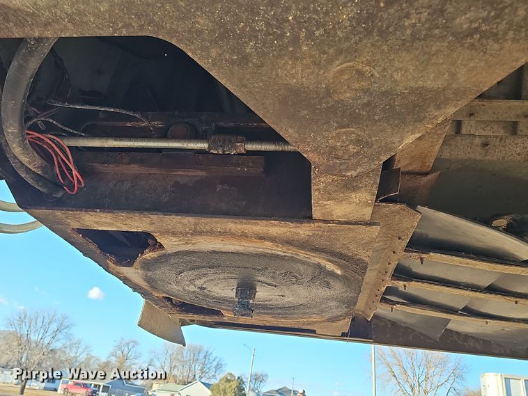 image for item DW3165 2013 Wilson DWBT-6000SS live bottom trailer